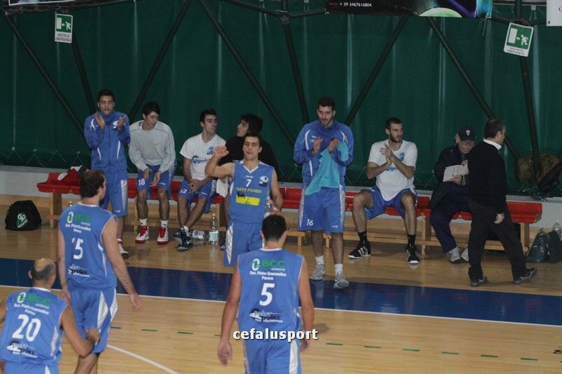 111218 sport 262_tn.jpg